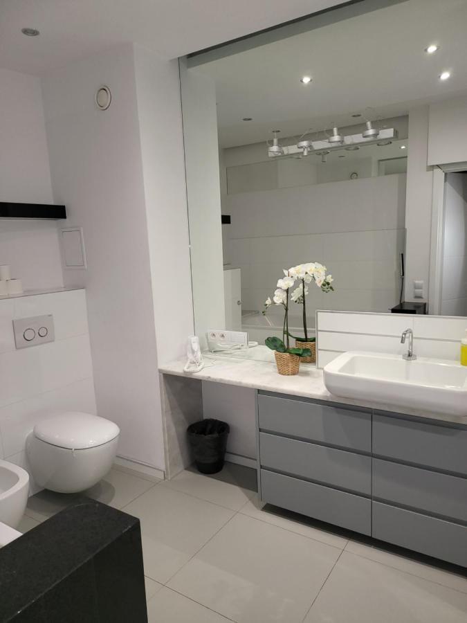Amber Apartament 127 Krakow Dış mekan fotoğraf
